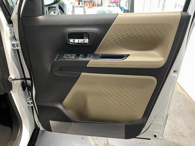 デリカミニ T プレミアム 電動スライド 純正14インチアルミホイール USBソケット ステアリングヒーター シートヒーター ロールサンシェード 撥水シート バックテーブル 後方支援 アラウンドビューモニター サーキュレーター(12枚目)