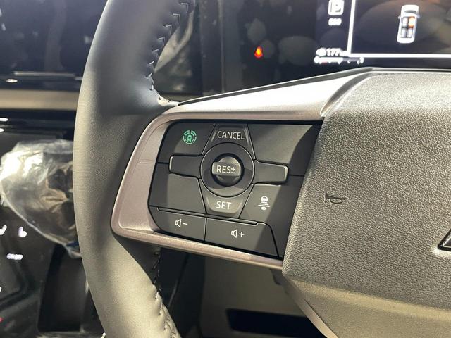 デリカミニ T プレミアム 電動スライド 純正14インチアルミホイール USBソケット ステアリングヒーター シートヒーター ロールサンシェード 撥水シート バックテーブル 後方支援 アラウンドビューモニター サーキュレーター(16枚目)