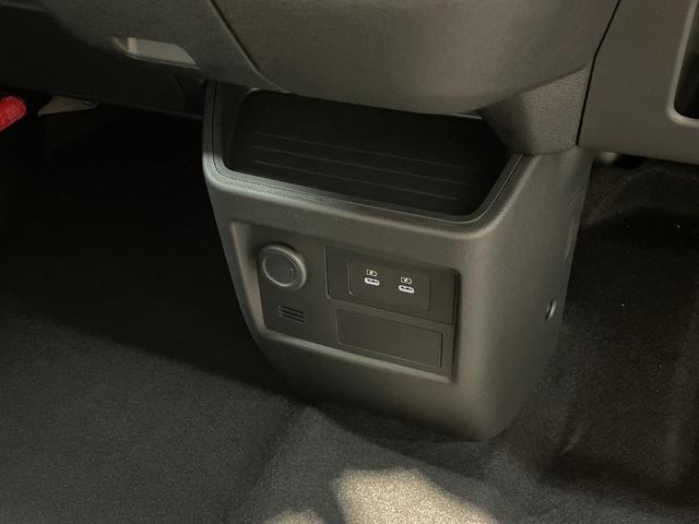 デリカミニ T プレミアム 電動スライド 純正14インチアルミホイール USBソケット ステアリングヒーター シートヒーター ロールサンシェード 撥水シート バックテーブル 後方支援 アラウンドビューモニター サーキュレーター(24枚目)