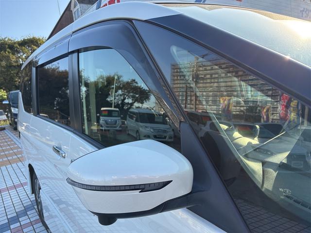 セレナ ハイウェイスターＶ　純正９インチナビゲーション　アラウンドビューモニター　ワンオーナー　　地デジフルセグＴＶ　ＥＴＣ　フリップダウンモニター　両側パワースライドドア　ＣＤ／ＤＶＤ再生　パーキングアシスト　プロパイロット（33枚目）