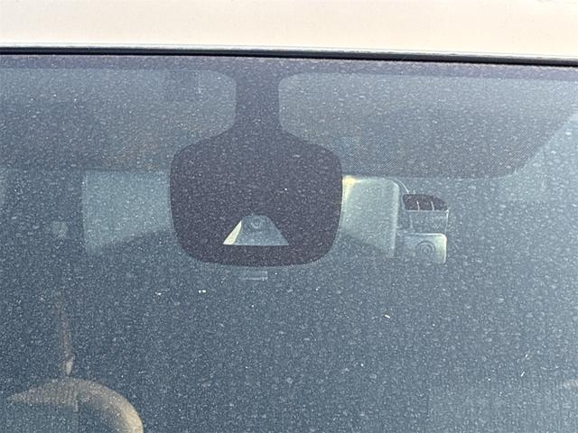 セレナ ハイウェイスターＶ　純正９インチナビゲーション　アラウンドビューモニター　ワンオーナー　　地デジフルセグＴＶ　ＥＴＣ　フリップダウンモニター　両側パワースライドドア　ＣＤ／ＤＶＤ再生　パーキングアシスト　プロパイロット（34枚目）