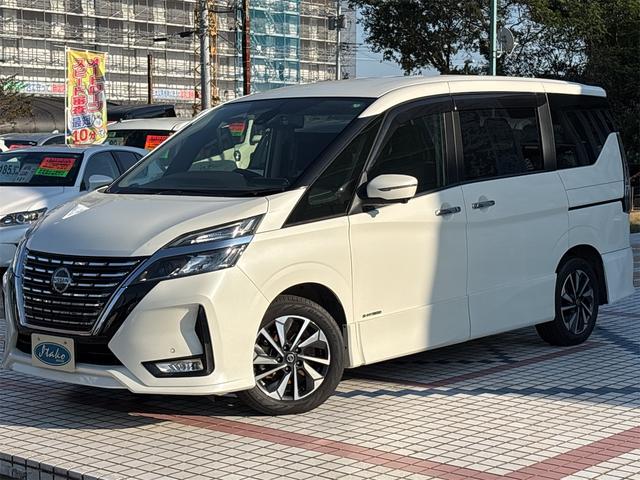 セレナ ハイウェイスターＶ　純正９インチナビゲーション　アラウンドビューモニター　ワンオーナー　　地デジフルセグＴＶ　ＥＴＣ　フリップダウンモニター　両側パワースライドドア　ＣＤ／ＤＶＤ再生　パーキングアシスト　プロパイロット（42枚目）