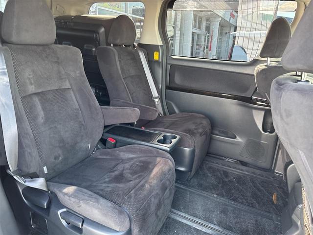 アルファード ２４０Ｓ　プライムセレクションＩＩ　タイプゴールド（24枚目）