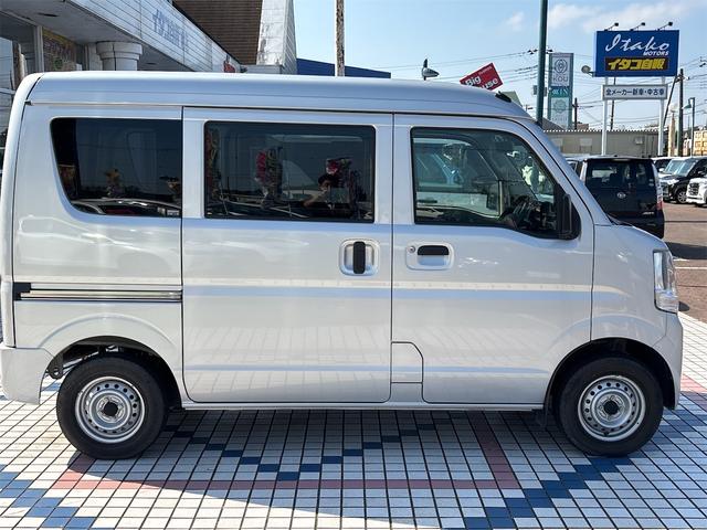 エブリイ PC パナソニックナビゲーション 地デジフルセグTV CD/DVD再生 ブルートゥース対応 バックモニター ETC キーレスキー パワーウインドウ ETC Wエアバック 保証書付き(8枚目)