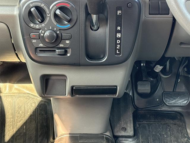 エブリイ PC パナソニックナビゲーション 地デジフルセグTV CD/DVD再生 ブルートゥース対応 バックモニター ETC キーレスキー パワーウインドウ ETC Wエアバック 保証書付き(13枚目)