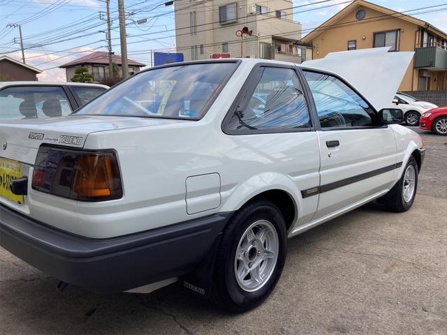 ＧＴ　無事故車　エアコン　純正５速　タイミングベルト交換済み　ルームクリーニング済み　高級グライコ付きＡＭＦＭチューナーデッキ　トランクゴムマット　禁煙車(13枚目)