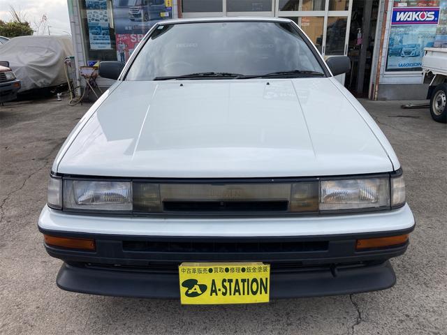 カローラレビン ＧＴＶ　２オーナー無事故車　スポーツパッケージ　単色ＧＴＶ純正オプションフェンダーアーチモール　サイドステップ　リアスポイラー　ブルードアミラー　サイドプロテクターモール　アンダーコート有　純正マスターキー（4枚目）