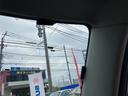 Ｔ　インタークーラーターボ　プッシュスタートスマートキー　オプショントランクカーペット　ＨＤＤナビフルセグＴＶ　ＤＶＤ再生　Ｂｌｕｅｔｏｏｔｈ　ＥＴＣ　オートエアコン　サイドバイザー　フロアマット（26枚目）