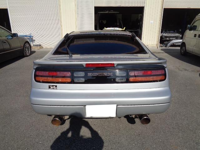 フェアレディZ 300ZXツインターボ 300ZXツインターボ(2名) 2シーター Tルーフ 純正エアロ 整備記録簿12枚 実走行2.5万キロ 修復歴無 純正色 エクイップ17インチホイール 車検対応マフラー(11枚目)