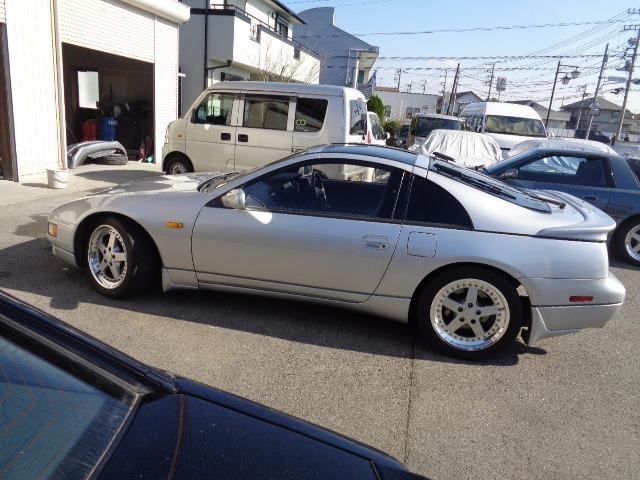 フェアレディZ 300ZXツインターボ 300ZXツインターボ(2名) 2シーター Tルーフ 純正エアロ 整備記録簿12枚 実走行2.5万キロ 修復歴無 純正色 エクイップ17インチホイール 車検対応マフラー(15枚目)