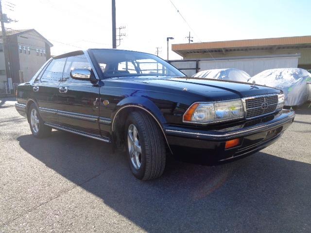 グロリア ブロアムＶＩＰ　ターボ　１オーナー　ターボ　純正ブラック　整備記録　Ｈ４　Ｈ５　Ｈ７　Ｈ９　Ｈ１１　Ｈ１３　Ｈ１５　Ｈ１７　Ｈ１９　Ｈ２１　Ｈ２３　Ｈ２５　Ｈ２７　Ｈ２９　Ｒ１　Ｒ３　Ｒ５　有り（6枚目）