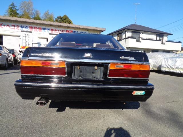 グロリア ブロアムＶＩＰ　ターボ　１オーナー　ターボ　純正ブラック　整備記録　Ｈ４　Ｈ５　Ｈ７　Ｈ９　Ｈ１１　Ｈ１３　Ｈ１５　Ｈ１７　Ｈ１９　Ｈ２１　Ｈ２３　Ｈ２５　Ｈ２７　Ｈ２９　Ｒ１　Ｒ３　Ｒ５　有り（11枚目）