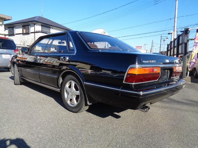 グロリア ブロアムＶＩＰ　ターボ　１オーナー　ターボ　純正ブラック　整備記録　Ｈ４　Ｈ５　Ｈ７　Ｈ９　Ｈ１１　Ｈ１３　Ｈ１５　Ｈ１７　Ｈ１９　Ｈ２１　Ｈ２３　Ｈ２５　Ｈ２７　Ｈ２９　Ｒ１　Ｒ３　Ｒ５　有り（13枚目）