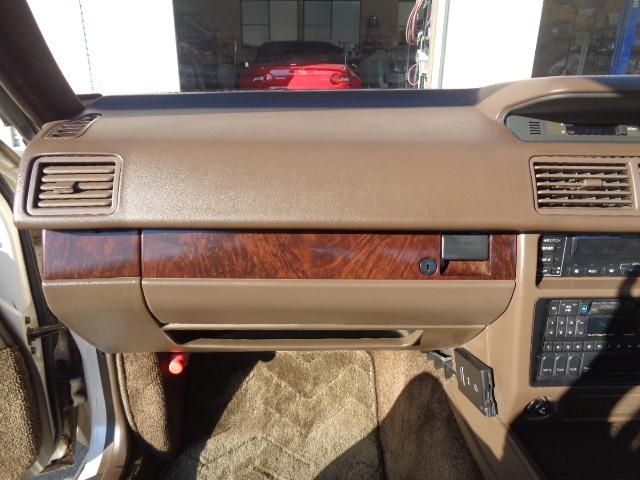 グロリア ブロアム　ターボ　１オーナー　サンルーフ　ワイドボディ　ＶＧ２０ターボ　整備記録　Ｈ１８　Ｈ２０　Ｈ２２　Ｈ２４　Ｈ２６　Ｈ２８　Ｈ３０　Ｒ２　Ｒ４　Ｒ６　有り（34枚目）