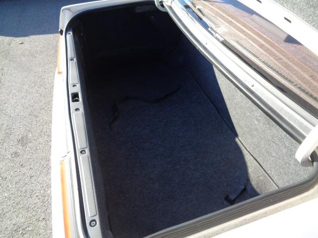 グロリア ブロアム　ターボ　１オーナー　サンルーフ　ワイドボディ　ＶＧ２０ターボ　整備記録　Ｈ１８　Ｈ２０　Ｈ２２　Ｈ２４　Ｈ２６　Ｈ２８　Ｈ３０　Ｒ２　Ｒ４　Ｒ６　有り（39枚目）