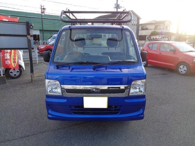 サンバートラック ＴＣ－ＳＣ　１オーナー　整備記録Ｈ２３　２５　２７　２９　３１　Ｒ３　５　７年有　スーパーチャージャー　純正５速　４ＷＤ　色替車　Ｋ７Ｘ　ＷＲブルーパール　新品ハードカーゴワークキャリア　新品純正ＯＰワイドバイザ（4枚目）