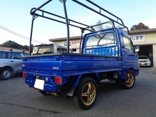 サンバートラック ＴＣ－ＳＣ　１オーナー　整備記録Ｈ２３　２５　２７　２９　３１　Ｒ３　５　７年有　スーパーチャージャー　純正５速　４ＷＤ　色替車　Ｋ７Ｘ　ＷＲブルーパール　新品ハードカーゴワークキャリア　新品純正ＯＰワイドバイザ（8枚目）