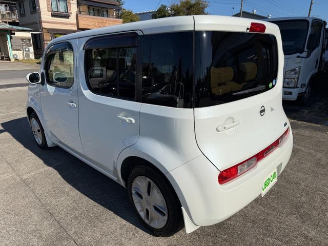 キューブ １５Ｘ　Ｖセレクション　ヴィンテージキャメルインテリア／純正ナビ／フルセグＴＶ／Ｂｌｕｅｔｏｏｔｈオーディオ／バックカメラ（3枚目）