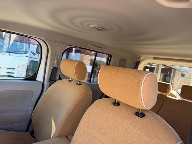 キューブ １５Ｘ　Ｖセレクション　ヴィンテージキャメルインテリア／純正ナビ／フルセグＴＶ／Ｂｌｕｅｔｏｏｔｈオーディオ／バックカメラ（15枚目）