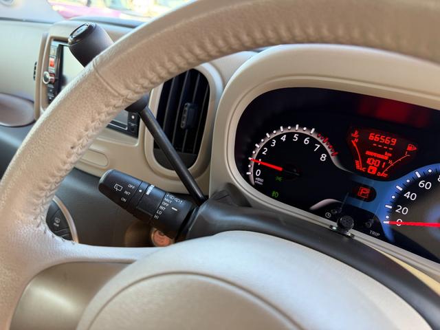 キューブ １５Ｘ　Ｖセレクション　ヴィンテージキャメルインテリア／純正ナビ／フルセグＴＶ／Ｂｌｕｅｔｏｏｔｈオーディオ／バックカメラ（25枚目）