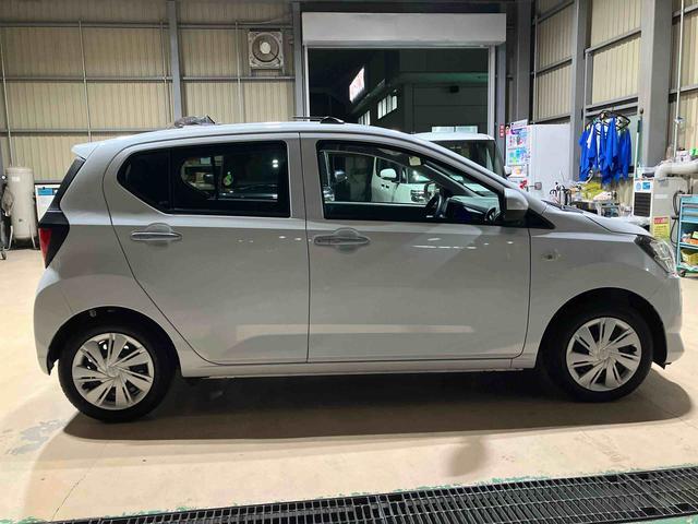 ミライース X SAIII スマートアシスト・コーナーセンサー・LEDヘッドランプ・電動格納式ドアミラー・マニュアルエアコン・キーレスエントリー・CVT(8枚目)