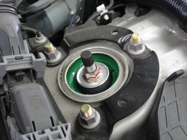 ロードスター ９９０Ｓ　ワンオーナー　テイン車高調　純正ブレンボキャリパー（29枚目）