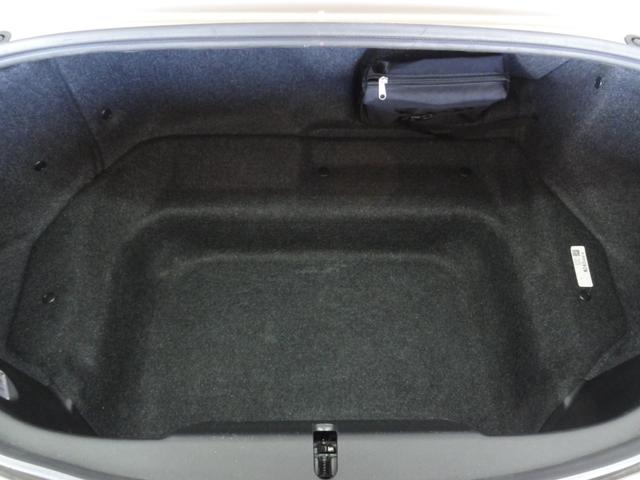 ロードスター ９９０Ｓ　ワンオーナー　テイン車高調　純正ブレンボキャリパー（30枚目）