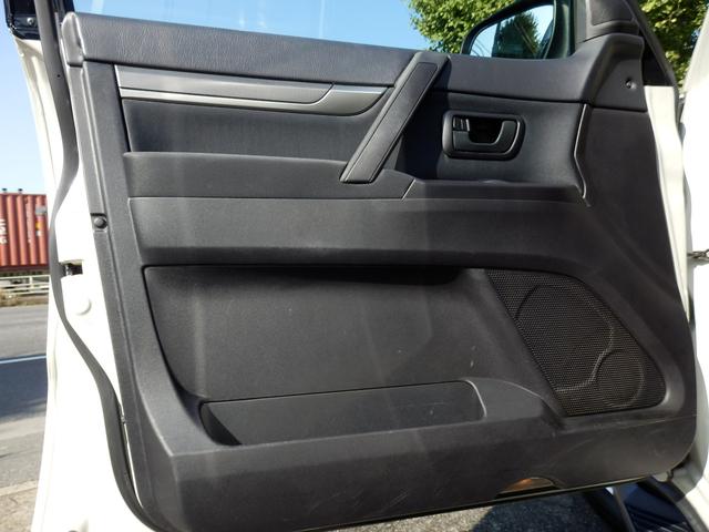 パジェロ ZRロング 純正ガソリンマニュアル ナビTV&ETC付き(44枚目)