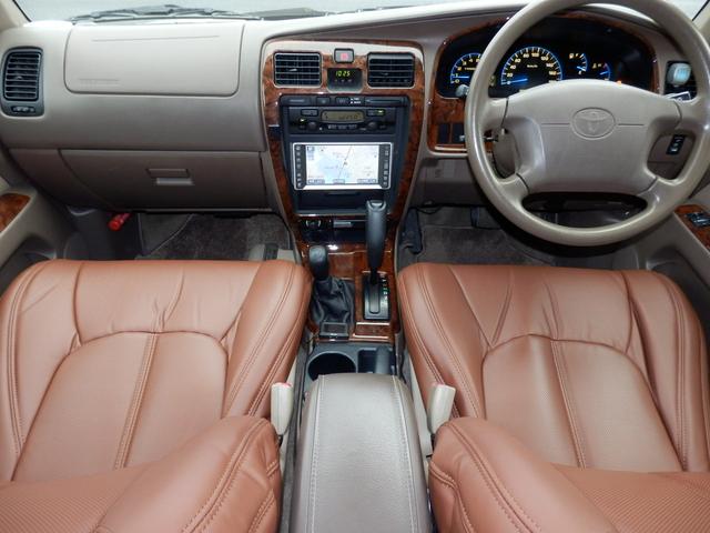 ハイラックスサーフ ＳＳＲ－Ｘ後期型クラシックナロー新品３ＵＰ新品タコマフェイス　プレミアムセレクション　新品ＤＥＡＮ１６インチＡＷ　新品ＢＦグットリッチＡＴタイヤ　新品タコマ風フロントグリル　４ＷＤ　純正パール（2枚目）