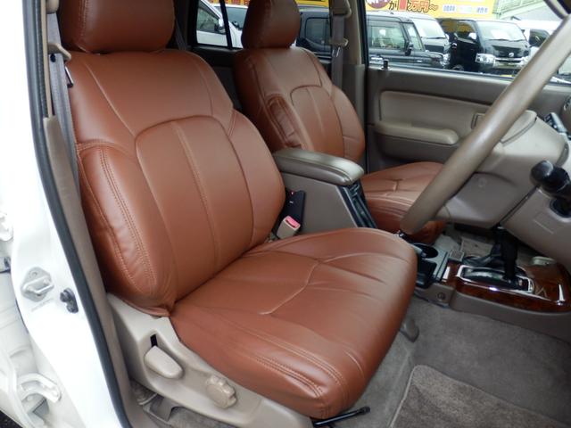 ハイラックスサーフ ＳＳＲ－Ｘ後期型クラシックナロー新品３ＵＰ新品タコマフェイス　プレミアムセレクション　新品ＤＥＡＮ１６インチＡＷ　新品ＢＦグットリッチＡＴタイヤ　新品タコマ風フロントグリル　４ＷＤ　純正パール（10枚目）