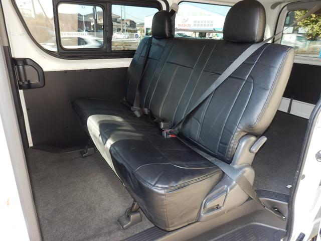 ハイエースバン S-GL仕様DX GLパッケージ ダブルエアコン 新品デイトナ16インチホイール 新品ナスカータイヤ 助手席シートリクライニング加工済み 後席スーパーGLシート(11枚目)
