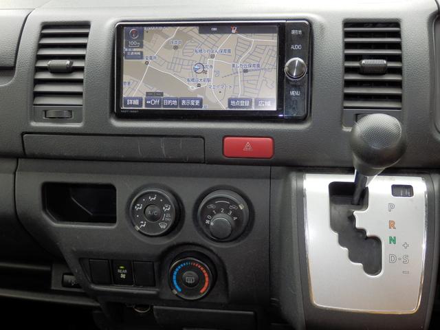 ハイエースバン S-GL仕様DX GLパッケージ ダブルエアコン 新品デイトナ16インチホイール 新品ナスカータイヤ 助手席シートリクライニング加工済み 後席スーパーGLシート(13枚目)