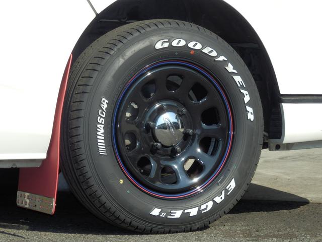 ハイエースバン S-GL仕様DX GLパッケージ ダブルエアコン 新品デイトナ16インチホイール 新品ナスカータイヤ 助手席シートリクライニング加工済み 後席スーパーGLシート(20枚目)