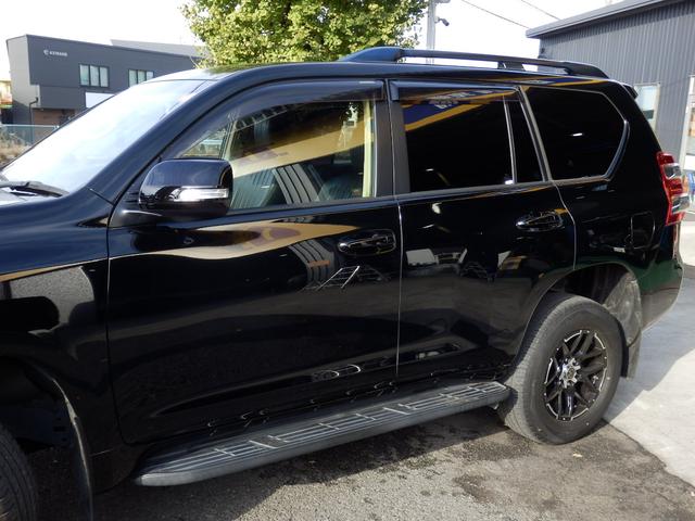 ランドクルーザープラド ＴＸディーゼルターボ６速ＡＴルーフレール４ＷＤ　社外ナビフルセグＴＶバックカメラＥＴＣ　プッシュスタート＆スマートキー（30枚目）