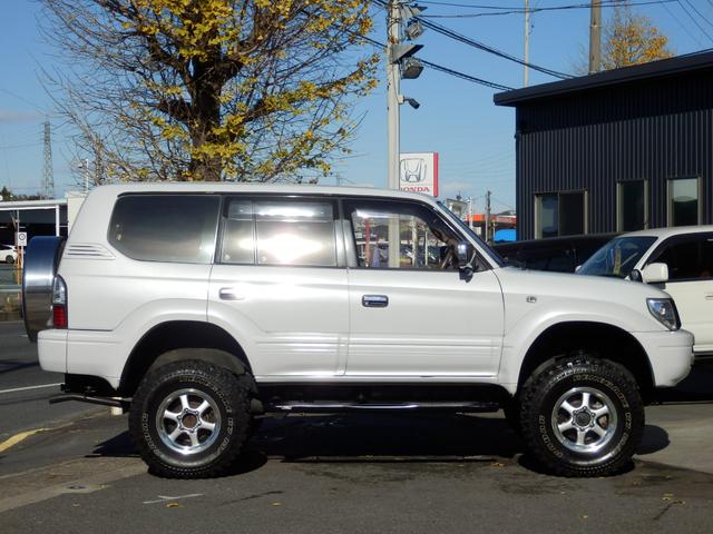 TOYOTA LAND CRUISER PRADO TX PACKAGE II