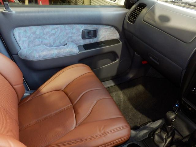 ハイラックスサーフ ＳＳＲ－Ｘ後期型ナロークラシック２インチＵＰ　新品ＤＥＡＮ１６インチＡＷ　新品ＢＦグットリッチＡＴタイヤ（40枚目）