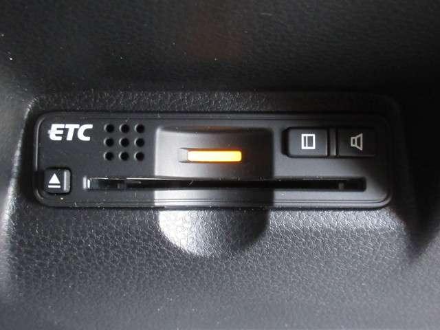 G ハイウェイエディション 純正HDDナビ USB CD ミュージックサーバー ETC ワンセグ ドアバイザー ワンオーナー(6枚目)