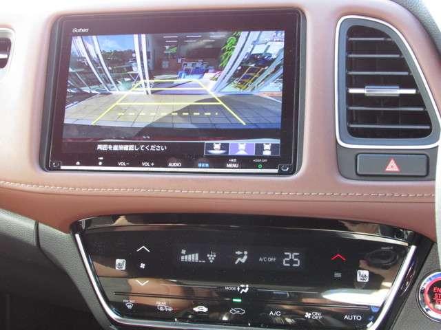 ツーリング・ホンダセンシング 当社試乗車 純正8インチメモリーナビ フルセグ Bluetooth USB リアカメラ LEDヘッドライト LEDフォグライト ETC スマートキー 純正18インチアルミホイール 禁煙車(10枚目)
