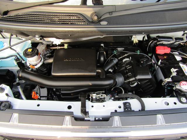 Ｎ－ＢＯＸカスタム ベースグレード　当社元試乗車　ワンオーナー　禁煙車　純正９インチナビ　フルセグ　Ｂｌｕｅｔｏｏｔｈ　ミュージックサーバー　ドラレコ　ＥＴＣ　ＵＳＢ　シートヒーター　片側電動スライドドア　ＬＥＤライト　サイドエアバック（2枚目）