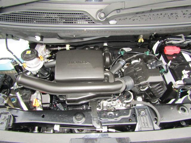 Ｎ－ＢＯＸ ベースグレード　当社元試乗車　禁煙車　純正９インチナビ　フルセグ　Ｂｌｕｅｔｏｏｔｈ　ミュージックサーバー　ＵＳＢ　ドラレコ　ＥＴＣ　片側電動スライドドア　ＬＥＤヘッドライト　バックカメラ　サイドカーテンエアバック（2枚目）