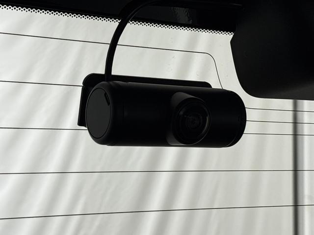 ステップワゴン エアー　ワンオーナー　禁煙車　純正９インチナビ　フルセグ　Ｂｌｕｅｔｏｏｔｈ　ミュージックサーバー　ＵＳＢ　３カメラドラレコ　ＥＴＣ　両側電動スライドドア　バックカメラ　ＬＥＤライト　１６インチアルミホイール（10枚目）