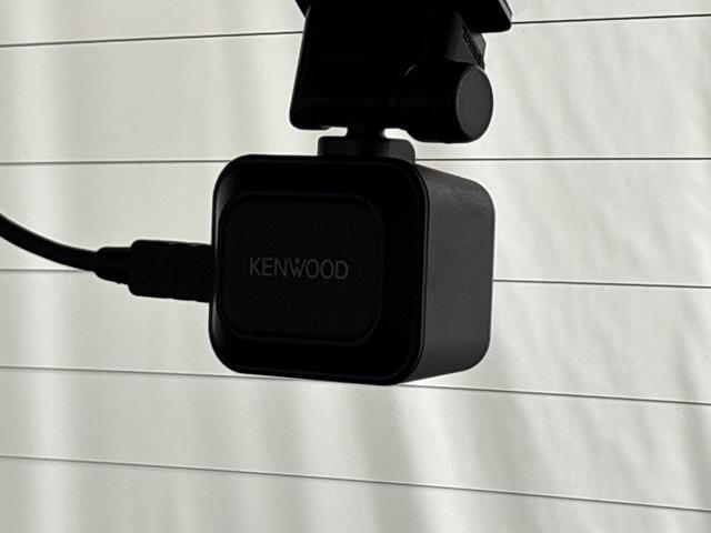 インプレッサスポーツ 2.0iアイサイト ワンオーナー 禁煙車 メモリーナビ フルセグTV バックカメラ 前後ドラレコ クルーズコントロール ディスチャージヘッドライト オートライト 横滑り防止装置 スマートキー  15インチアルミホイール(8枚目)