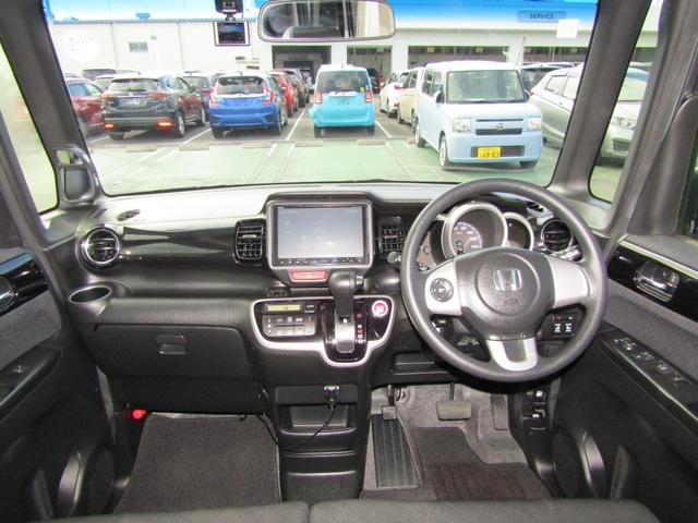 N-BOXカスタム GSSパッケージ ワンオーナー 禁煙車 純正メモリーナビ フルセグTV Bluetooth ミュージックサーバー ドラレコ ETC 両側電動スライドドア 衝突軽減ブレーキ ディスチャージヘッドライト 14インチアルミ(11枚目)