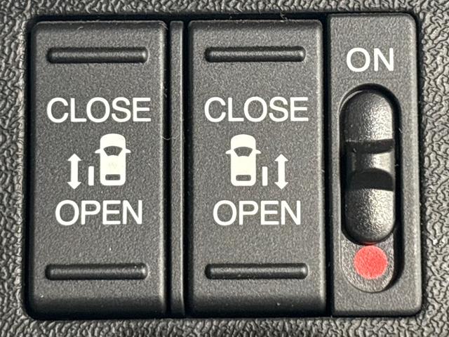 ステップワゴンスパーダ スパーダ・クールスピリットホンダセンシング ワンオーナー 純正ナビ フルセグTV Bluetooth 後席モニター 全周囲カメラ シートヒーター 両側電動スライドドア LEDヘッドライト 17インチアルミホイール サイドカーテンエアバック(15枚目)