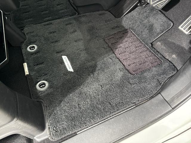 ステップワゴンスパーダ スパーダ・クールスピリットホンダセンシング ワンオーナー 純正ナビ フルセグTV Bluetooth 後席モニター 全周囲カメラ シートヒーター 両側電動スライドドア LEDヘッドライト 17インチアルミホイール サイドカーテンエアバック(33枚目)