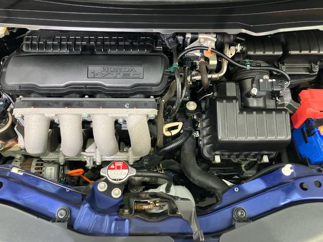 フリード Gジャストセレクション ワンオーナー 禁煙車 パイオニアメモリーナビ ワンセグTV Bluetooth 片側電動スライドドア ETC バックカメラ オートエアコン スマートキー エアバック ABS 横滑り防止 ドアバイザー(2枚目)