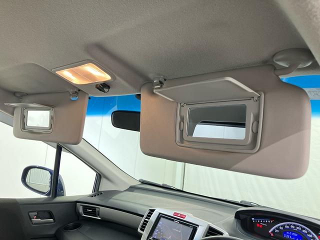 フリード Gジャストセレクション ワンオーナー 禁煙車 パイオニアメモリーナビ ワンセグTV Bluetooth 片側電動スライドドア ETC バックカメラ オートエアコン スマートキー エアバック ABS 横滑り防止 ドアバイザー(18枚目)