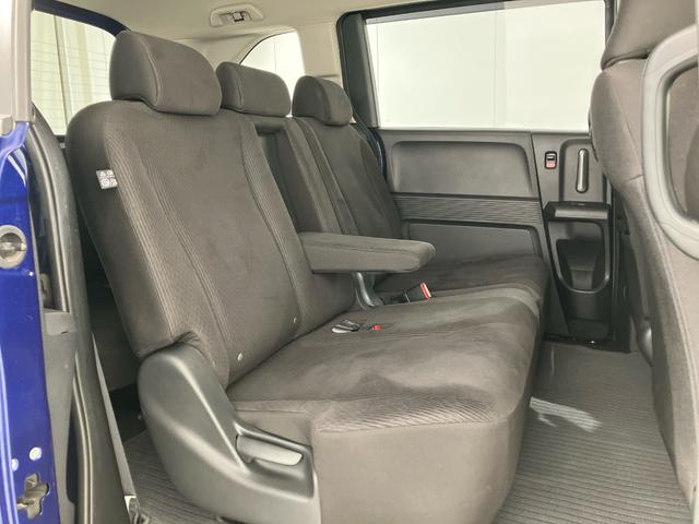 フリード Gジャストセレクション ワンオーナー 禁煙車 パイオニアメモリーナビ ワンセグTV Bluetooth 片側電動スライドドア ETC バックカメラ オートエアコン スマートキー エアバック ABS 横滑り防止 ドアバイザー(19枚目)
