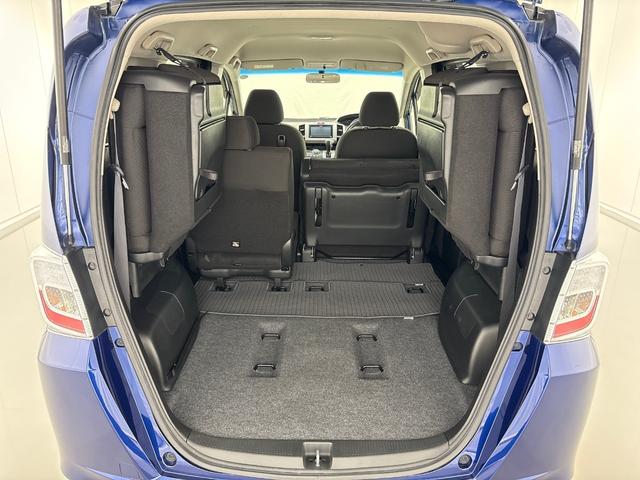フリード Gジャストセレクション ワンオーナー 禁煙車 パイオニアメモリーナビ ワンセグTV Bluetooth 片側電動スライドドア ETC バックカメラ オートエアコン スマートキー エアバック ABS 横滑り防止 ドアバイザー(21枚目)