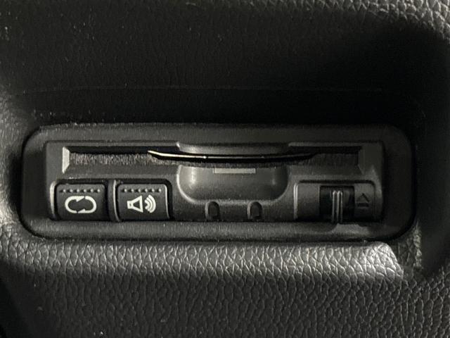 フィット RS 修復歴有り車 ワンオーナー 当社点検パック実施済車 純正ナビ ワンセグTV Bluetooth バックカメラ ETC LEDヘッドライト 16インチアルミホイール スマートキー アイドリングストップ(14枚目)